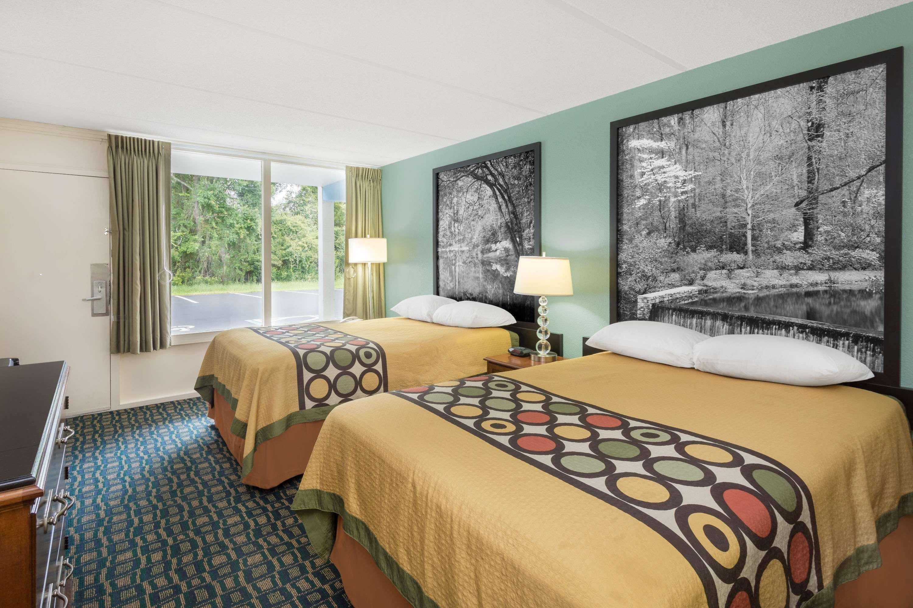 Super 8 By Wyndham Kingsland I-95 Naval Base Area Otel Dış mekan fotoğraf